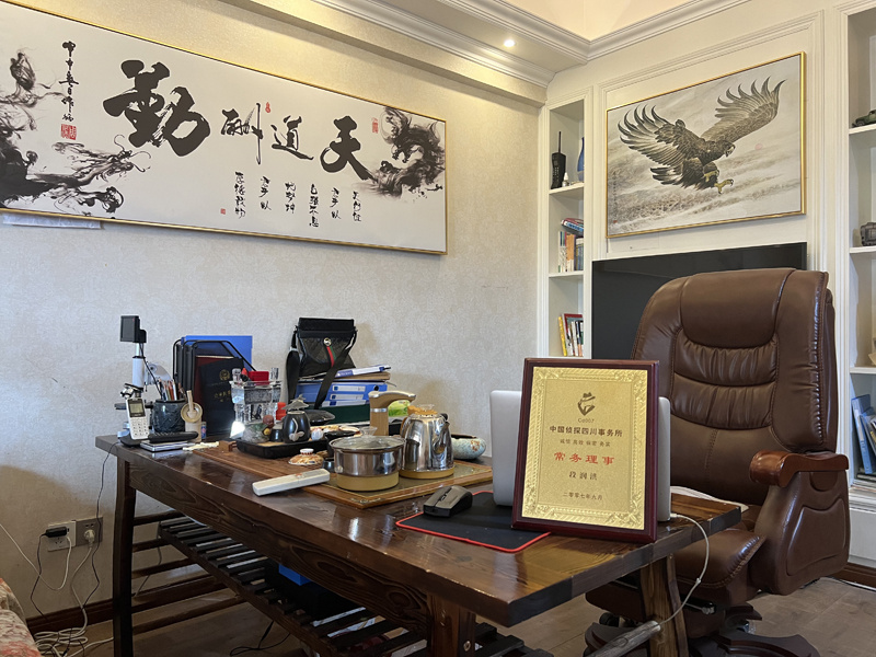 弋江区取证公司解析婚内出轨对家庭的影响